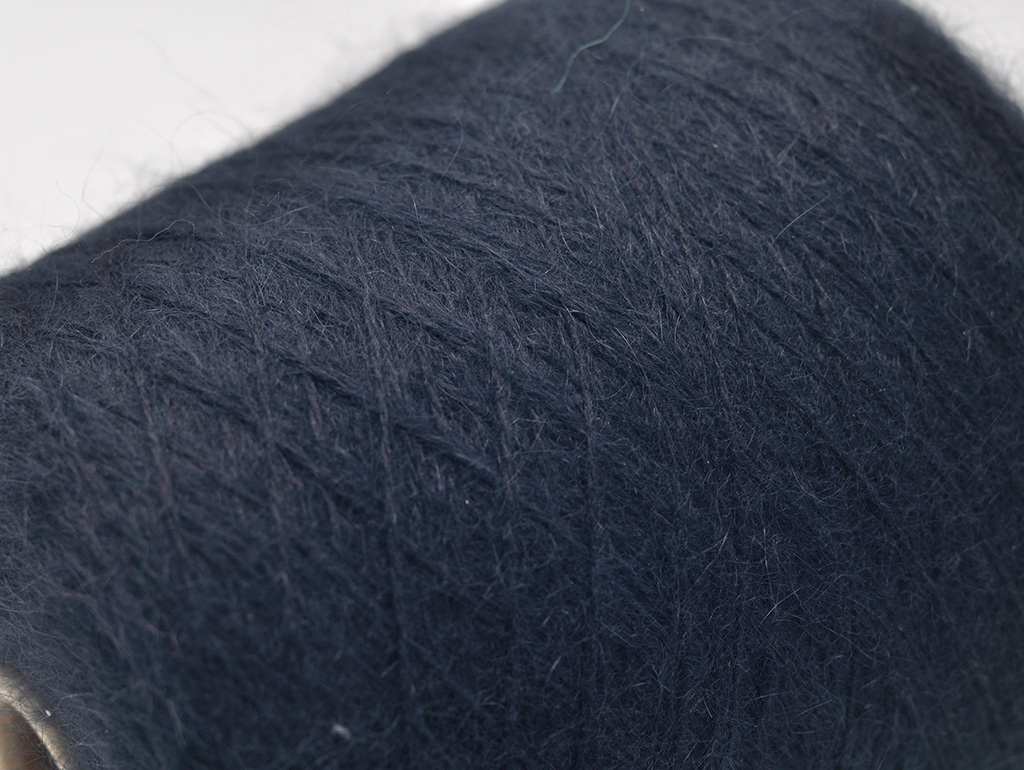 Filcom Chiara (Angora Spiky) (02)