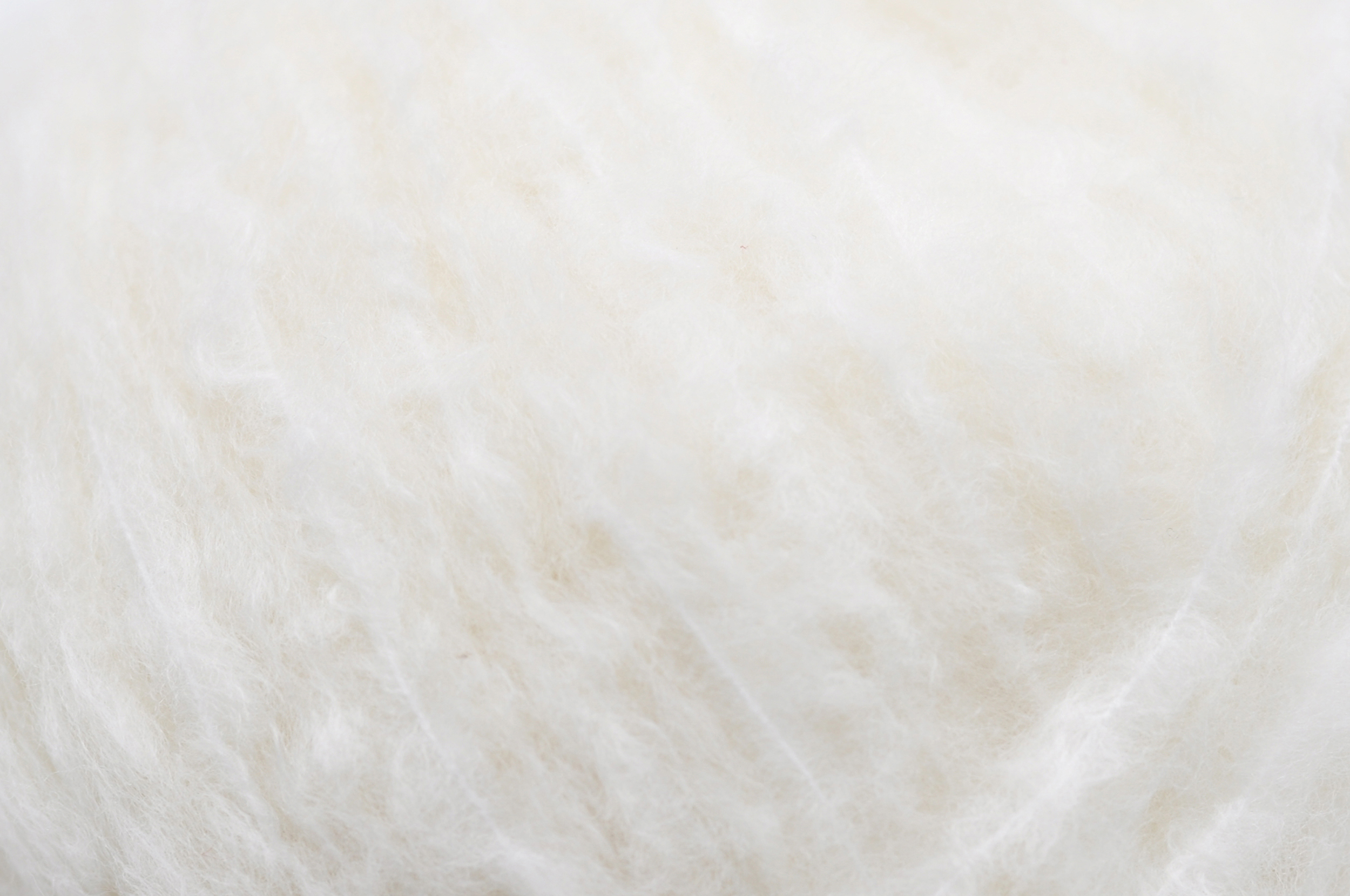 Lang Yarns Piuma (01)